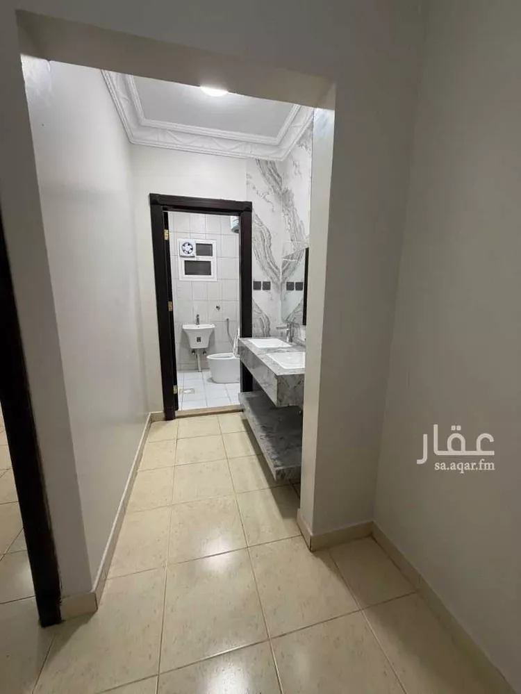 مكتب تجاري للإيجار في شارع الامام مسلم, حي بدر, مدينة الرياض, منطقة الرياض