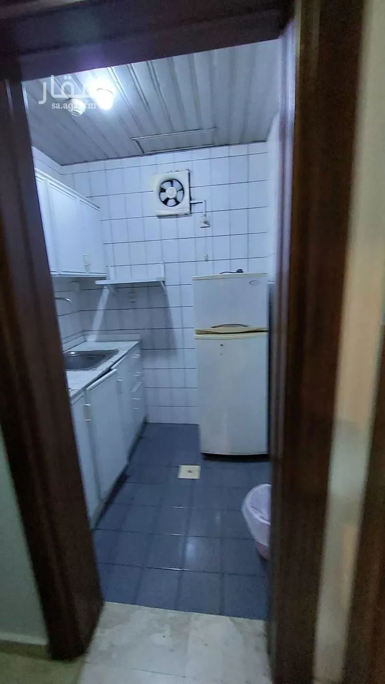 شقة للإيجار في شارع ماجد بن عبدالعزيز, حي الصفاء, مدينة جدة, منطقة مكة المكرمة صورة 4
