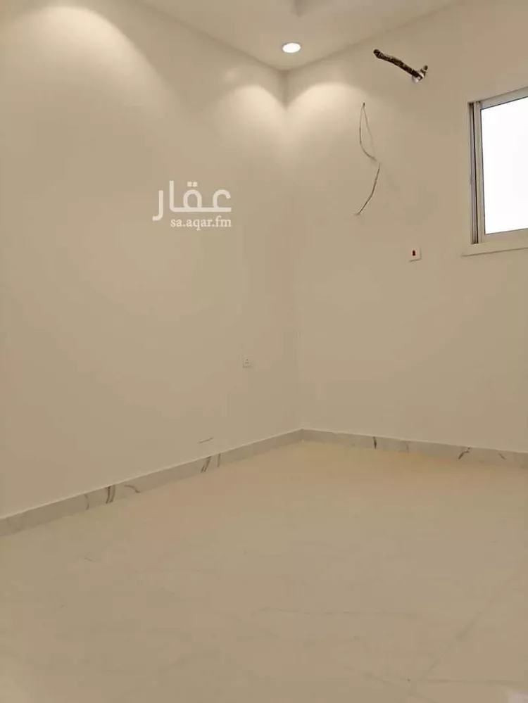 عمارة للإيجار في شارع عائشة بنت ابي بكر, حي السويدي, مدينة الرياض, منطقة الرياض 14