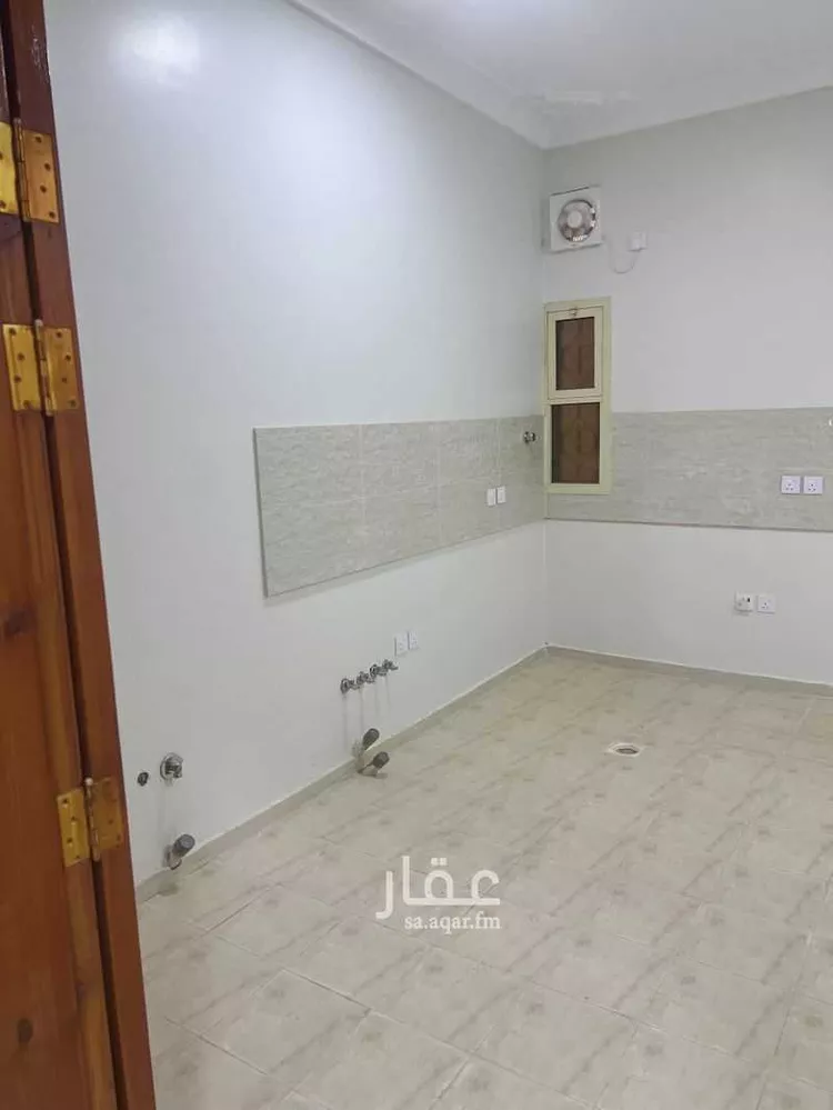 شقة للإيجار في شارع الامير نايف بن عبدالعزيز ، حي الغراء ، المدينة المنورة ، منطقة المدينة المنورة صورة 2