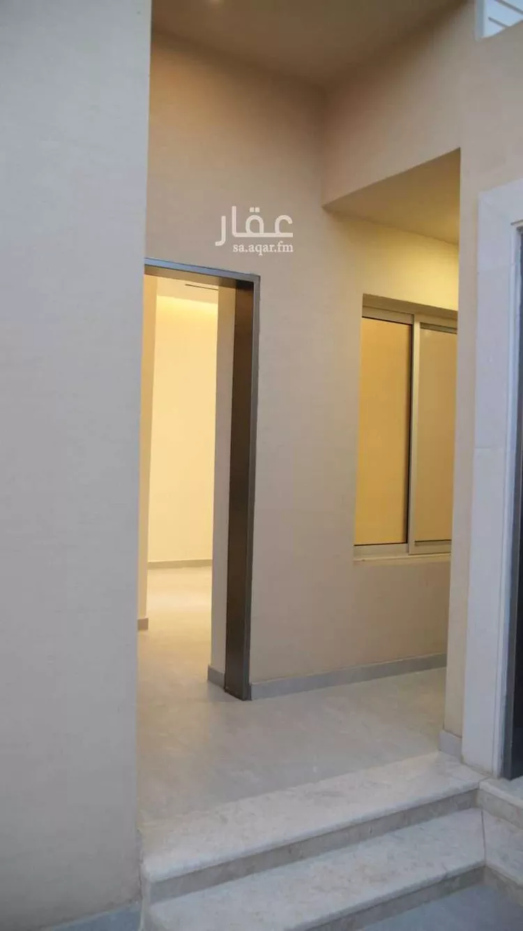 فيلا للبيع في شارع المحاني, حي العريجاء الأوسط, مدينة الرياض, منطقة الرياض صورة 3