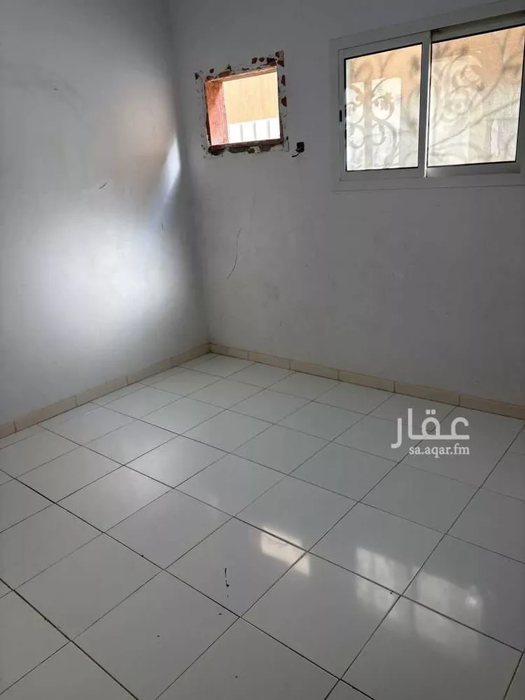Floor for Rent in Riyadh Al Janadriyah صورة 5
