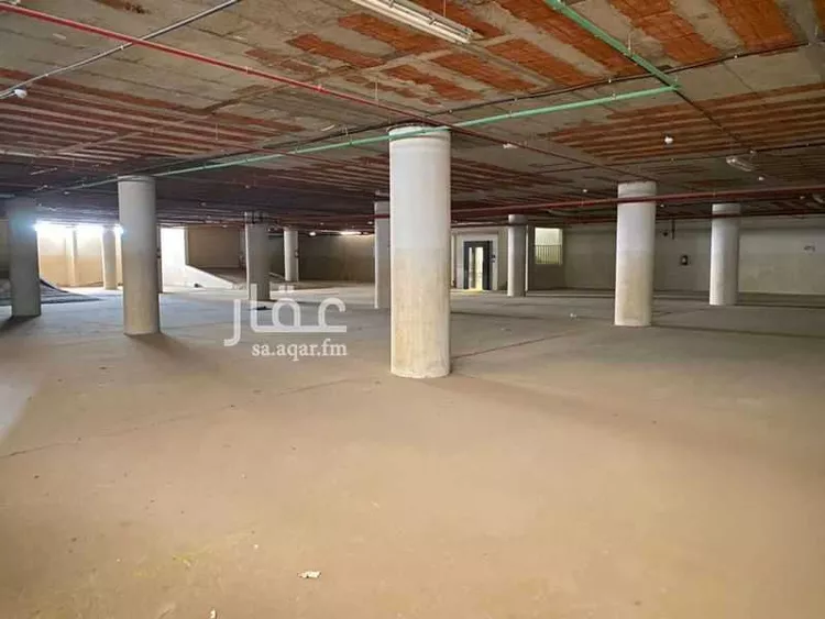 عمارة للإيجار في شارع عمر بن الخطاب, حي الروضة, مدينة بريده, منطقة القصيم صورة 5