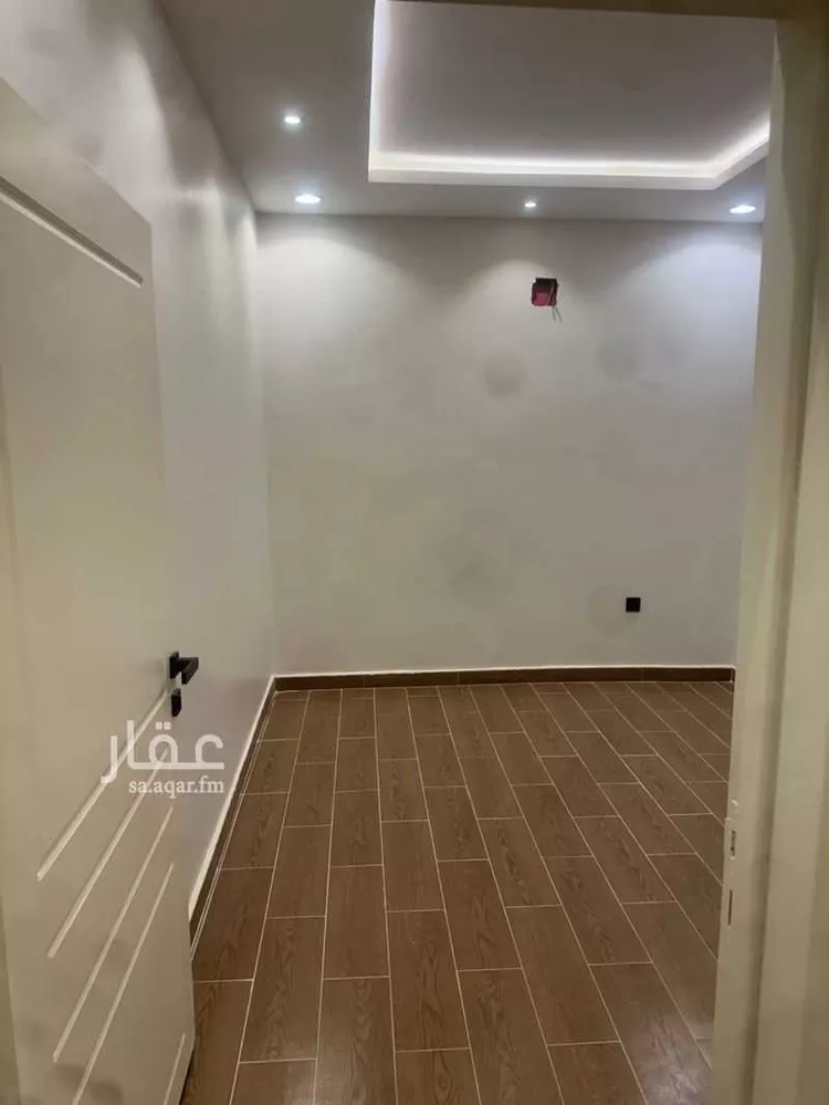 شقة للإيجار في شارع عبداللطيف بن المبارك, حي المهدية, مدينة الرياض, منطقة الرياض صورة 2