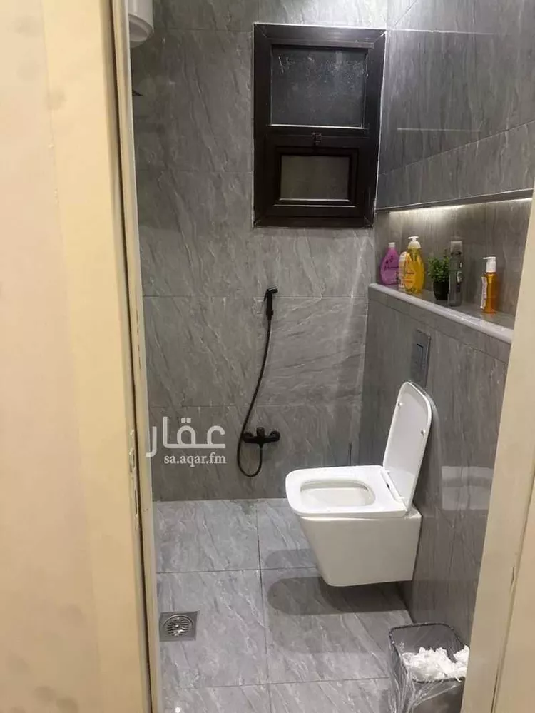 شقة للإيجار في شارع عبداللطيف بن المبارك, حي المهدية, مدينة الرياض, منطقة الرياض