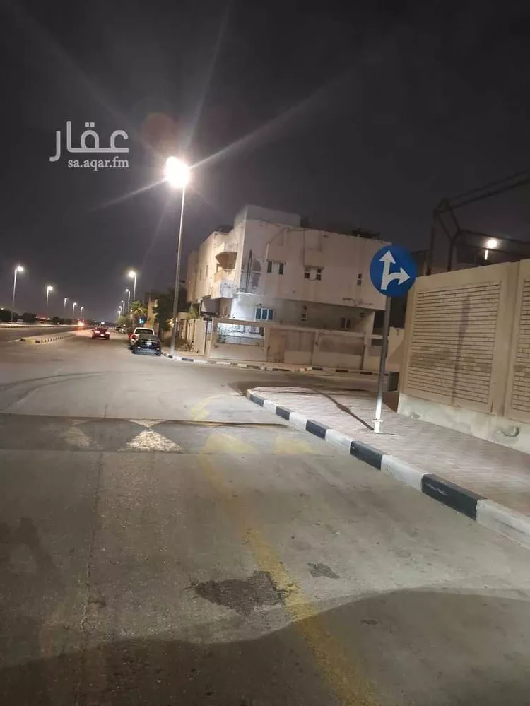 فيلا للبيع في شارع سراقة بن مالك, حي الناصرية, مدينة الدمام, المنطقة الشرقية