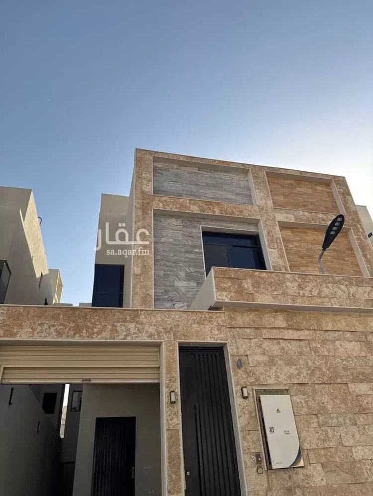 فيلا للبيع في شارع أحمد بشناق, حي الرمال, مدينة الرياض, منطقة الرياض 6