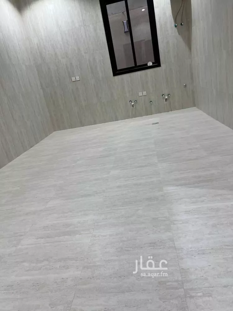 فيلا للبيع في شارع أحمد بشناق, حي الرمال, مدينة الرياض, منطقة الرياض صورة 2