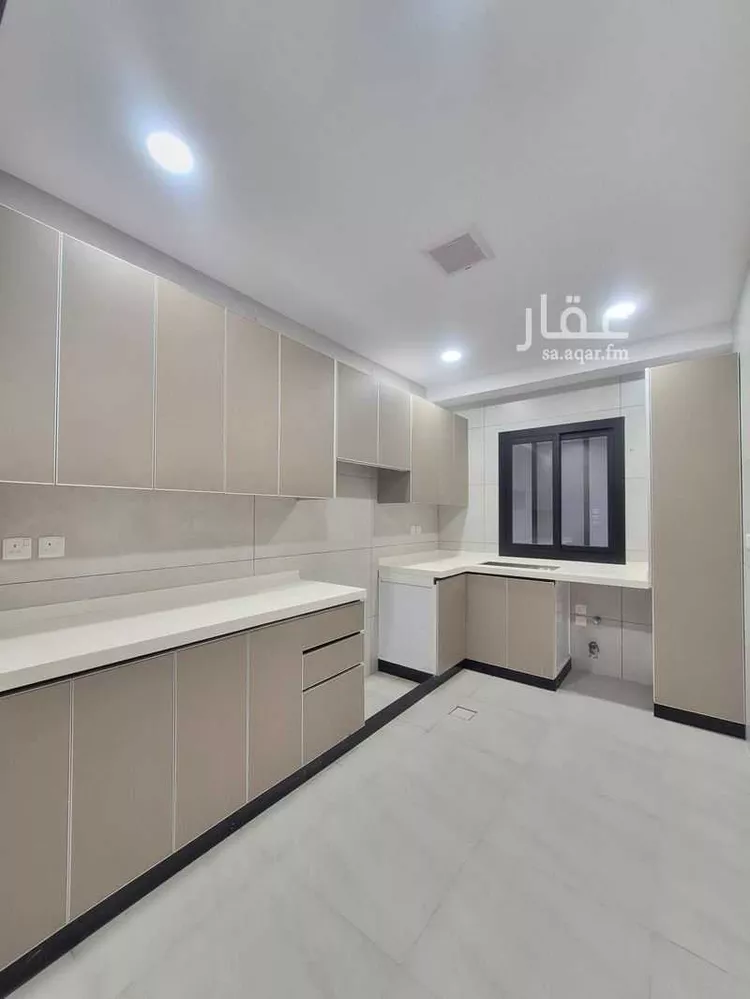 شقة للإيجار في شارع احمد الحسائي, حي العزيزية, مدينة جدة, منطقة مكة المكرمة صورة 3