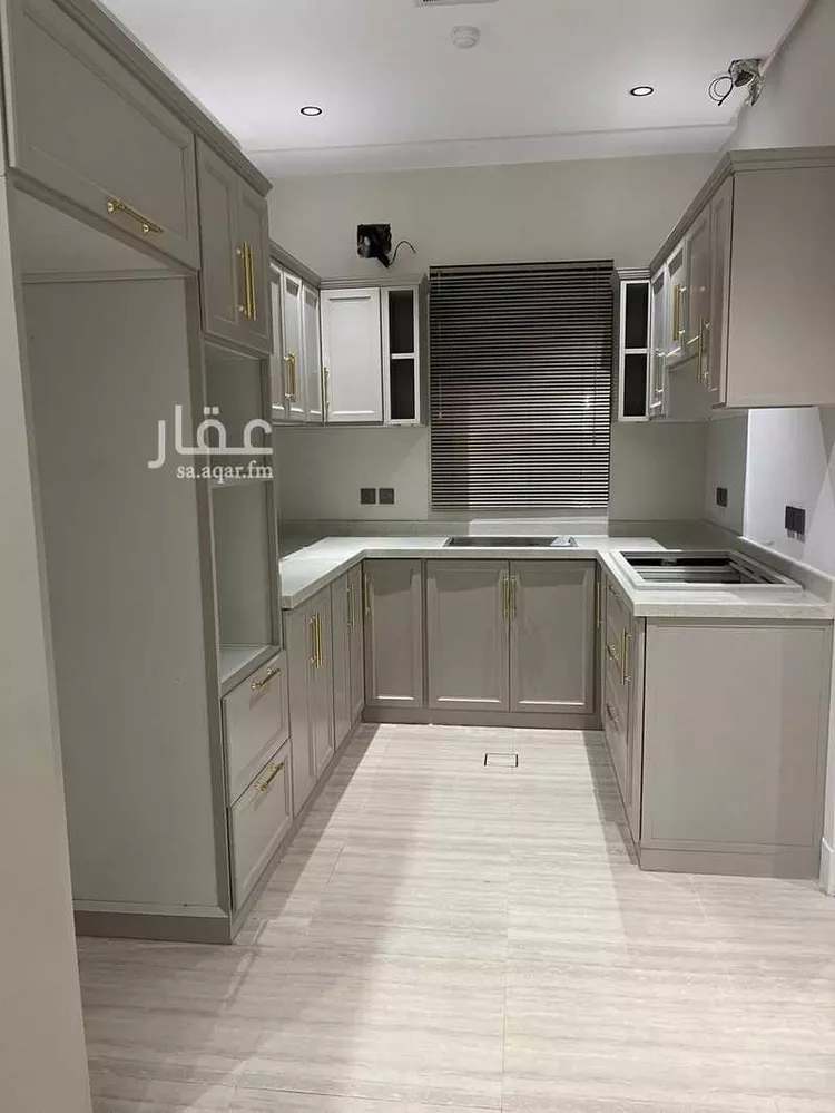 شقة للبيع في شارع القيصومة, حي إشبيلية, مدينة الرياض, منطقة الرياض صورة 4
