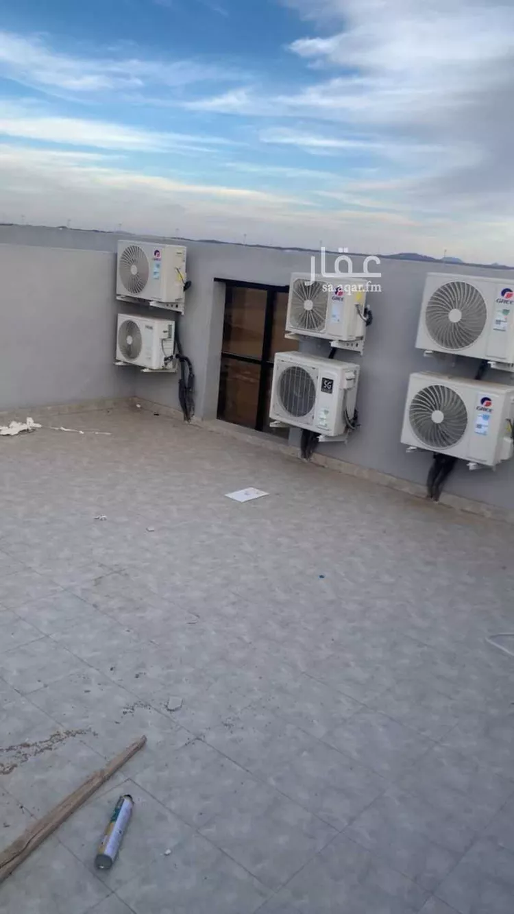 شقة للبيع في شارع مبارك ابن حسان ، حي شوران ، المدينة المنورة ، منطقة المدينة المنورة