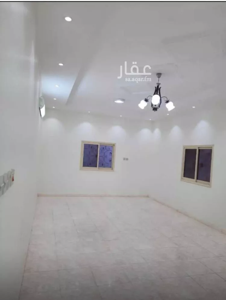 عمارة للبيع في شارع شعب السجود, حي الغدير, مدينة أبها, منطقة عسير صورة 3