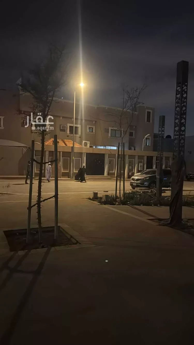 Floor for Sale in Riyadh Al Uraija Al Wusta صورة 3