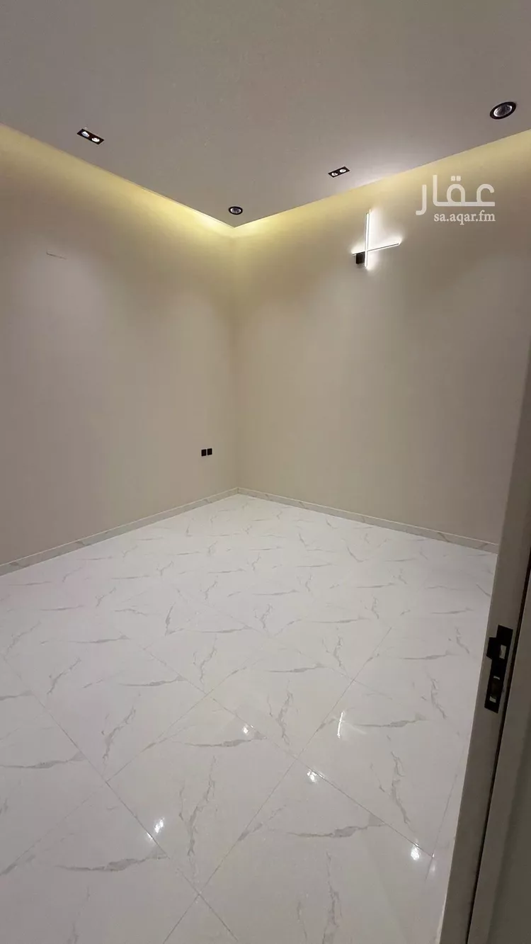 دور للبيع في شارع 7457298, حي نوارة, مدينة المزاحميه, منطقة الرياض 18