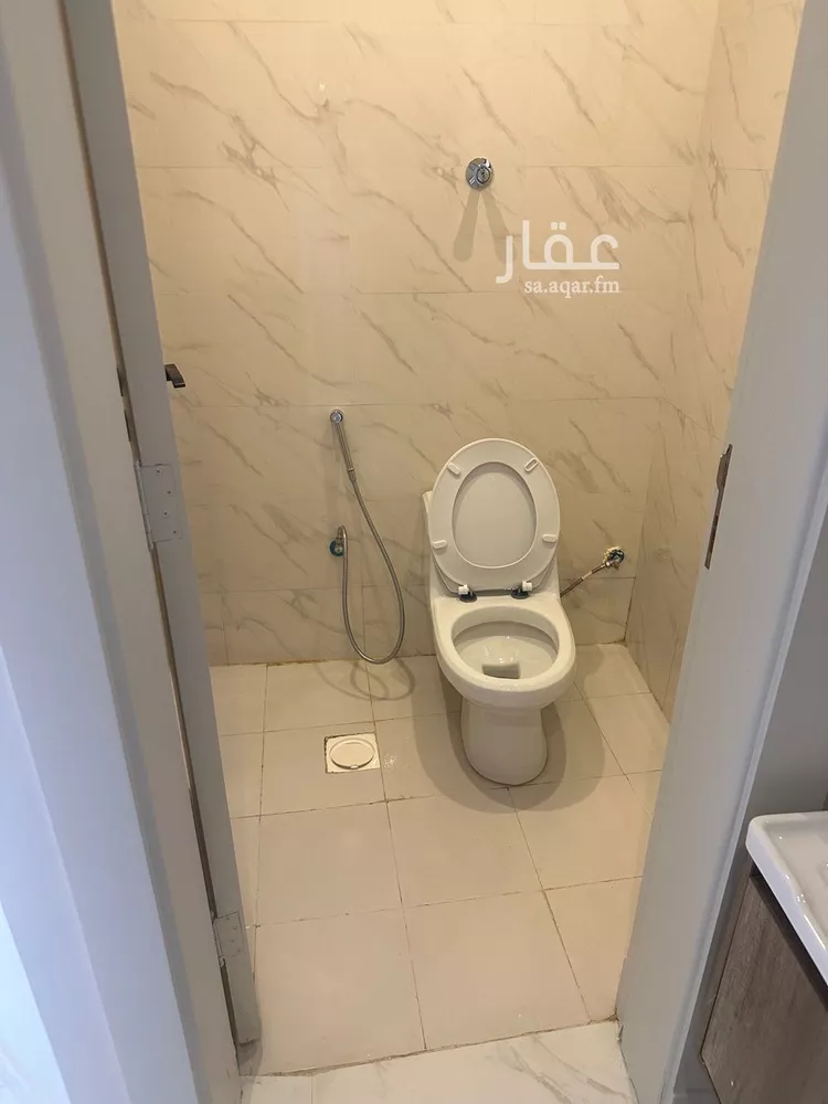 شقة للإيجار في شارع شهيد الدين ثم الوطن عبدالمحسن مسعود فا, حي الملك عبدالعزيز, مدينة الرياض, منطقة الرياض صورة 4