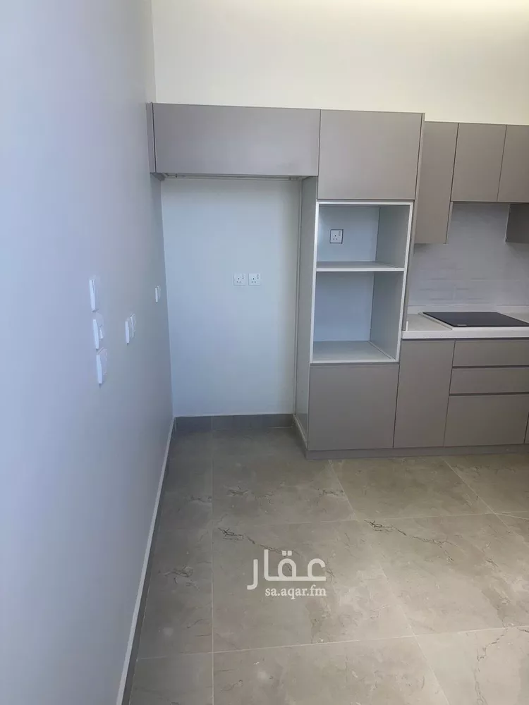 شقة للإيجار في شارع الامير سلطان ابن عبدالعزيز, حي السليمانية, مدينة الرياض, منطقة الرياض 9