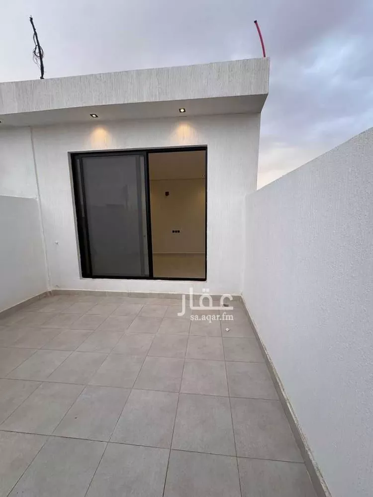 Floor for Sale in Riyadh Al Quds 8