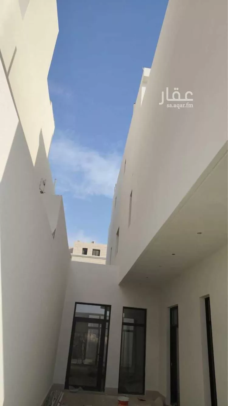 فيلا للبيع في شارع شارع جميل العذري, حي العريجاء الأوسط, مدينة الرياض, منطقة الرياض صورة 5