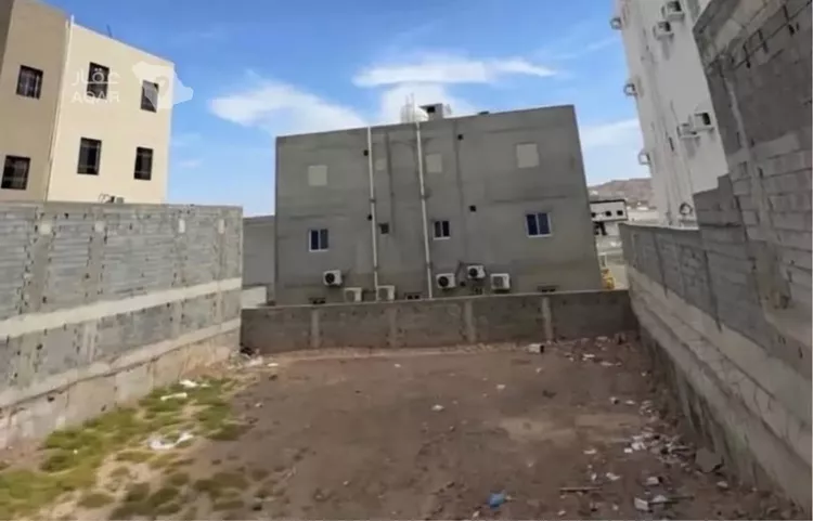 أرض للبيع في شارع قيس بن عدى, حي الصناعية, مدينة المدينة المنورة, منطقة المدينة المنورة