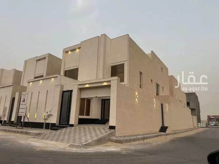فيلا للبيع في شارع القاسم بن سلام, حي العروبة, مدينة الدمام, المنطقة الشرقية صورة 2