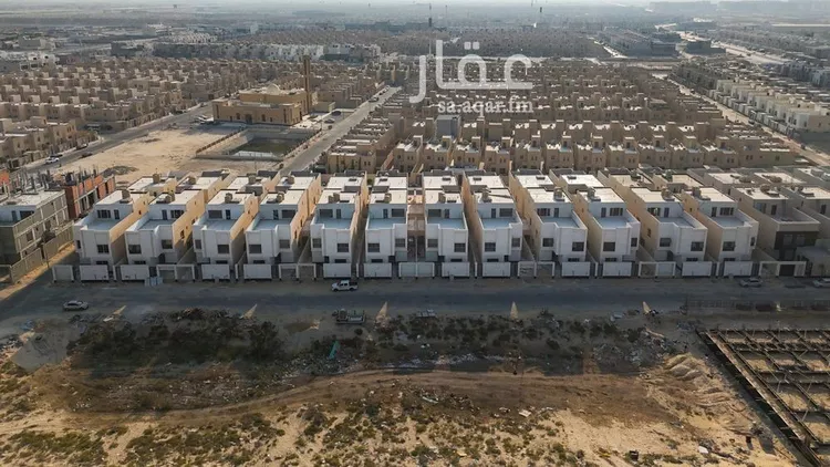 فيلا للبيع في شارع القاسم بن سلام, حي العروبة, مدينة الدمام, المنطقة الشرقية