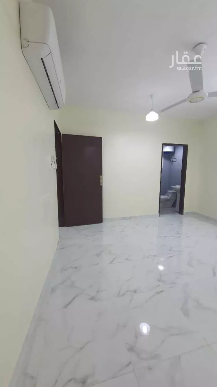 عمارة للبيع في شارع عبدالكريم الحسني, حي الشرفية, مدينة الرياض, منطقة الرياض صورة 3