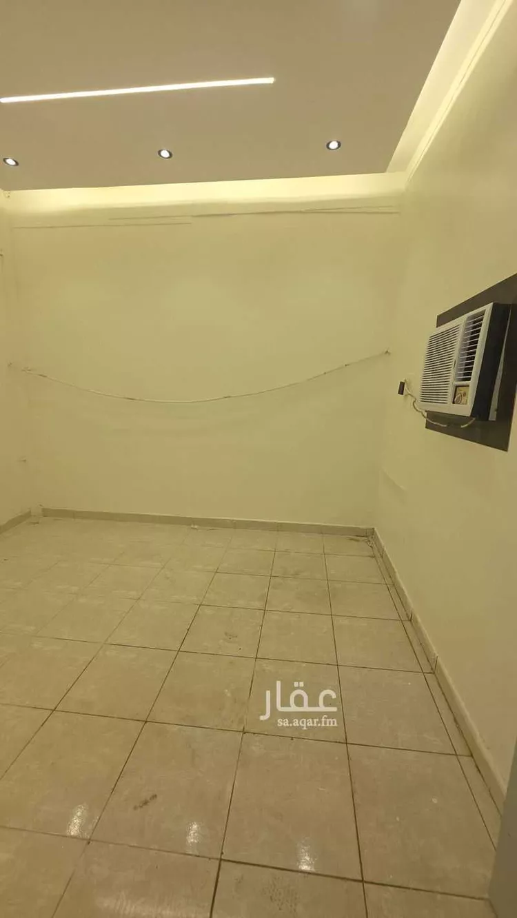 عمارة للإيجار في شارع زنجبار, حي الشرفية, مدينة الرياض, منطقة الرياض صورة 2