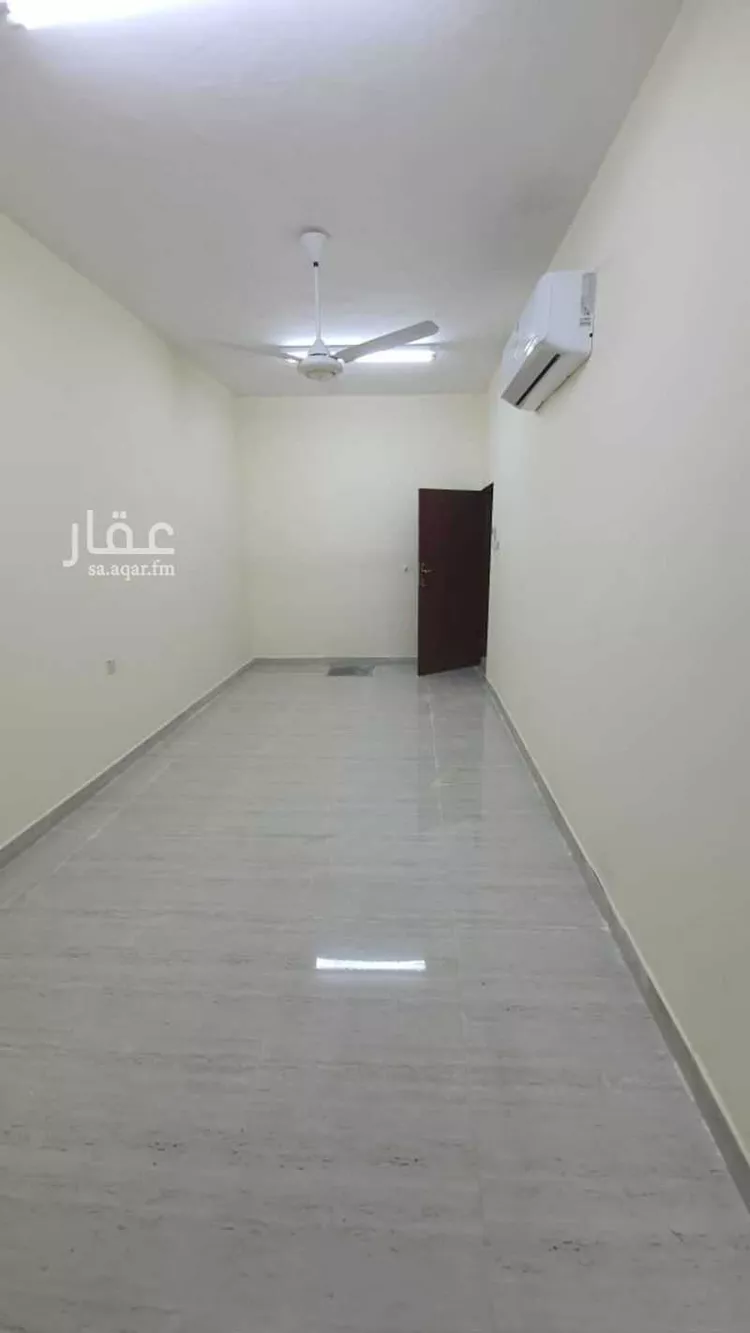 فيلا للإيجار في شارع ابن جامع القفصي, حي الشرفية, مدينة الرياض, منطقة الرياض 10
