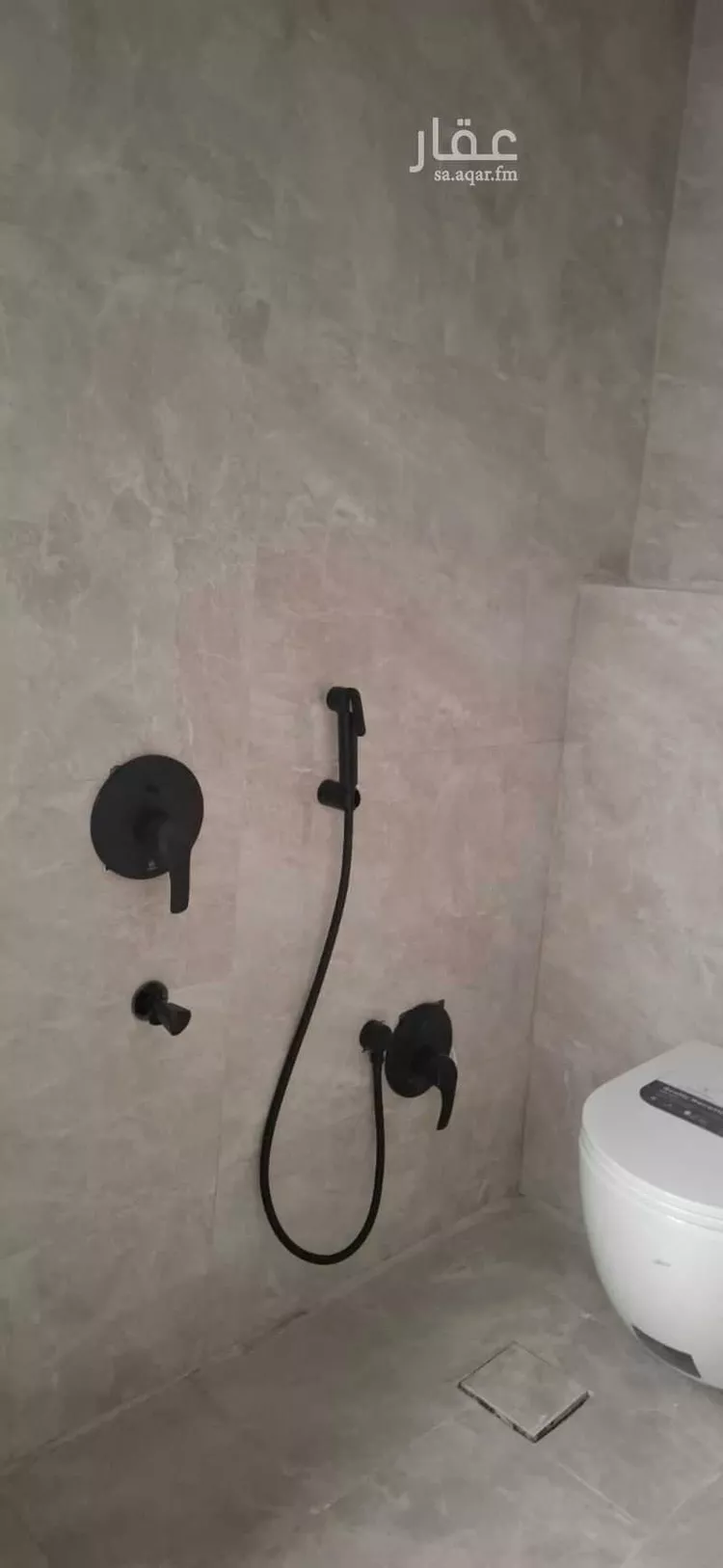عمارة للإيجار في شارع ابراهيم بن الحارث, حي الشرفية, مدينة الرياض, منطقة الرياض 17