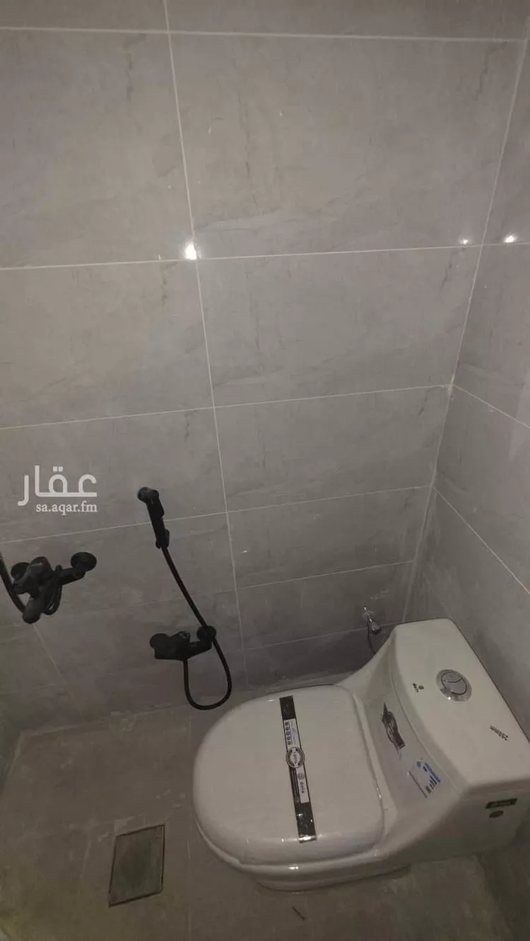 عمارة للإيجار في شارع زنجبار, حي الشرفية, مدينة الرياض, منطقة الرياض