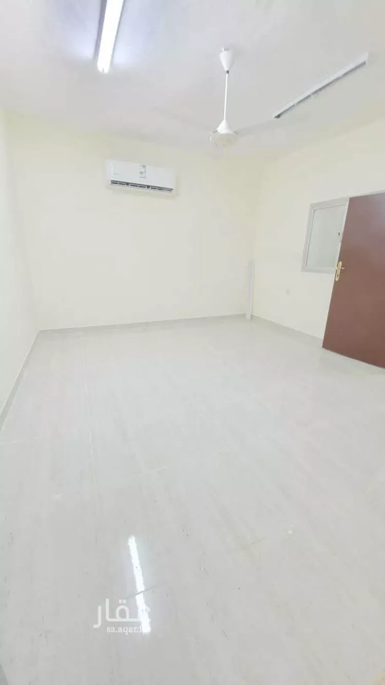 فيلا للإيجار في شارع ابن جامع القفصي, حي الشرفية, مدينة الرياض, منطقة الرياض 9