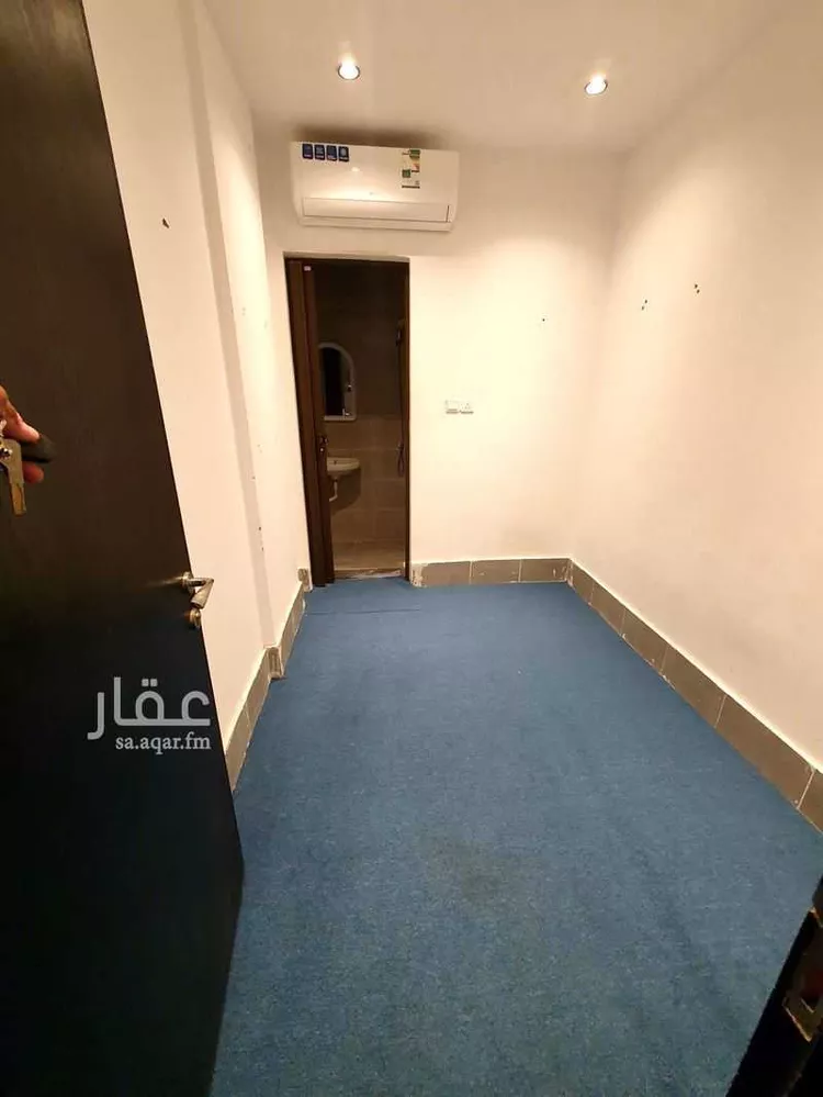 غرفة للإيجار في شارع صخر بن القعقاع ، حي الصفا ، جدة ، جدة صورة 2