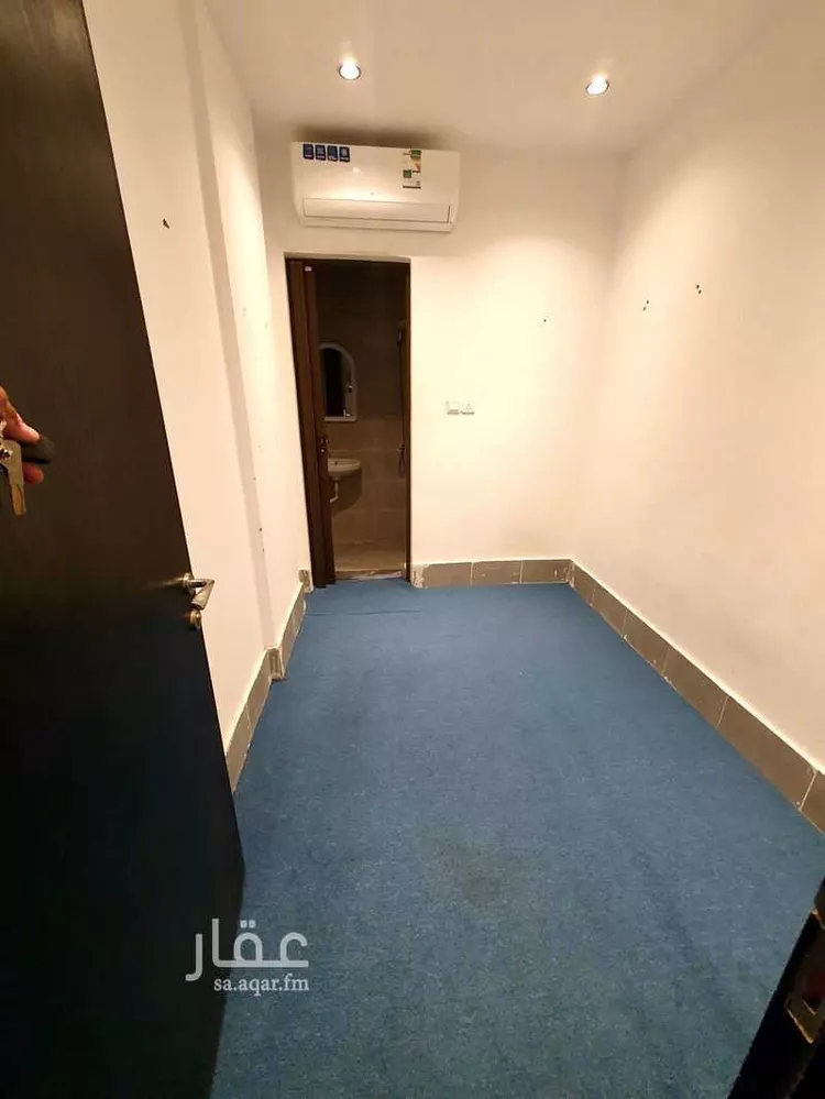 غرفة للإيجار في شارع صخر بن القعقاع ، حي الصفا ، جدة ، جدة صورة 2