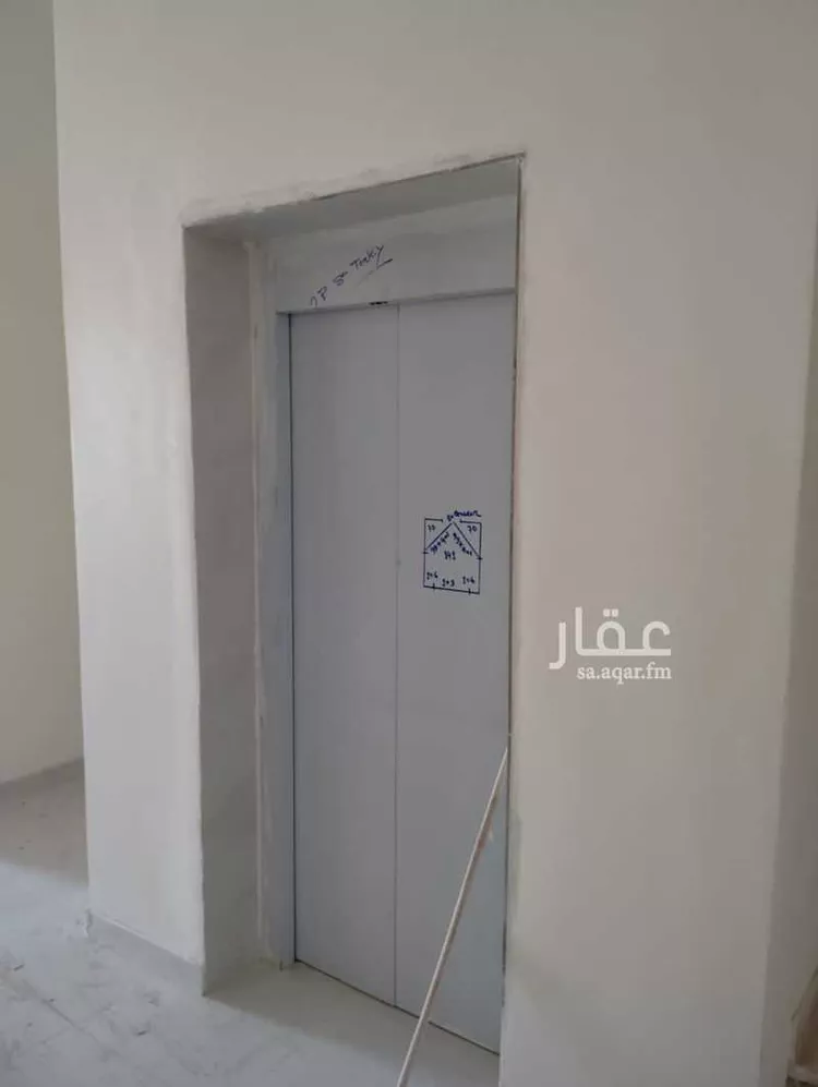 عمارة للإيجار في شارع الملك عبدالعزيز, حي اللؤلؤة, مدينة المزاحميه, منطقة الرياض صورة 4