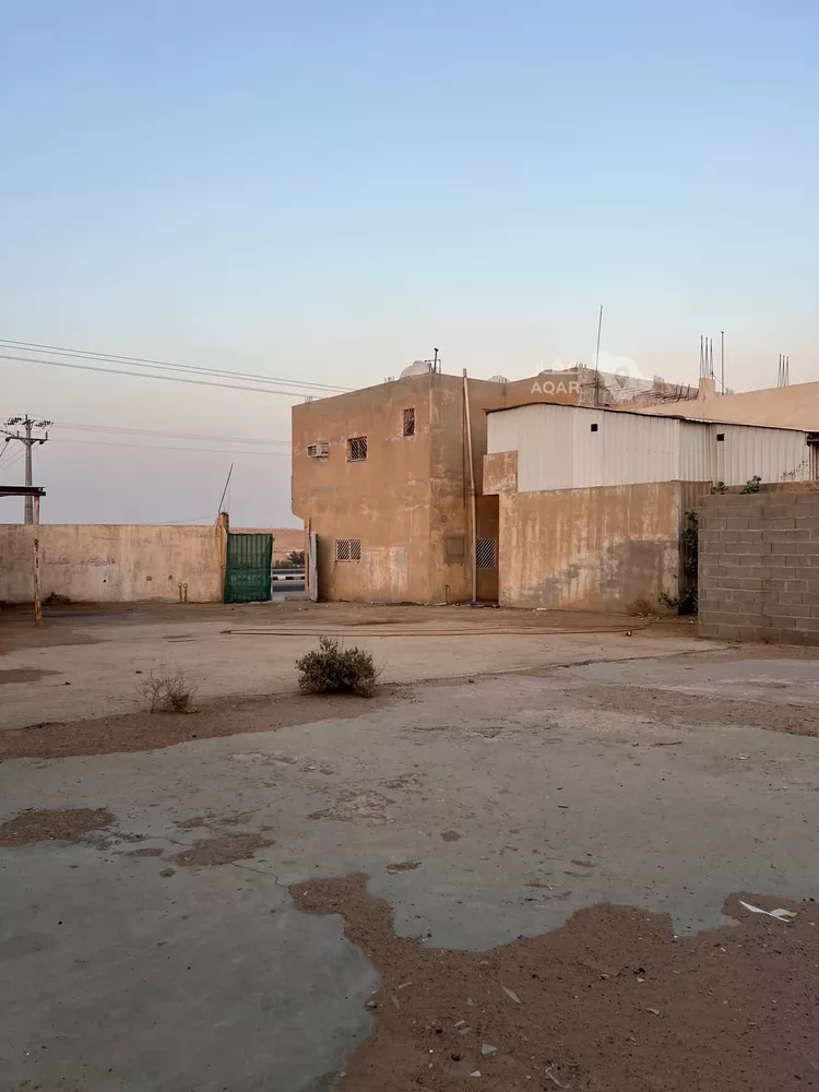Building for Sale in Al Muzahimiyah Al GhatGhat 6