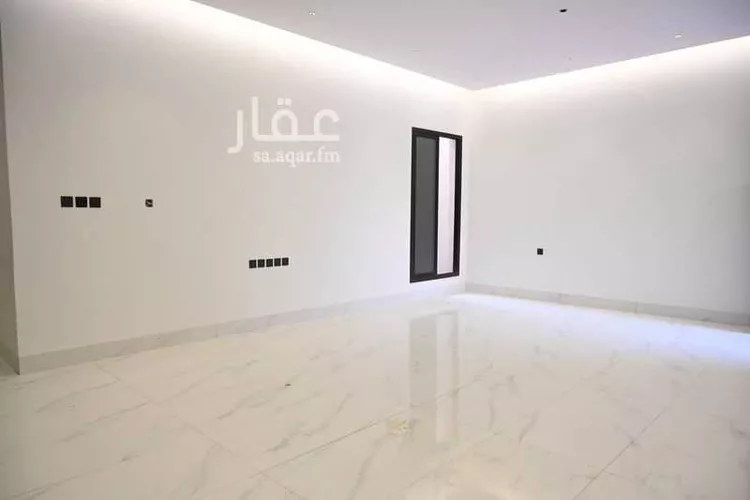 Floor for Sale in Riyadh Al Uraija Al Gharbiyah صورة 2