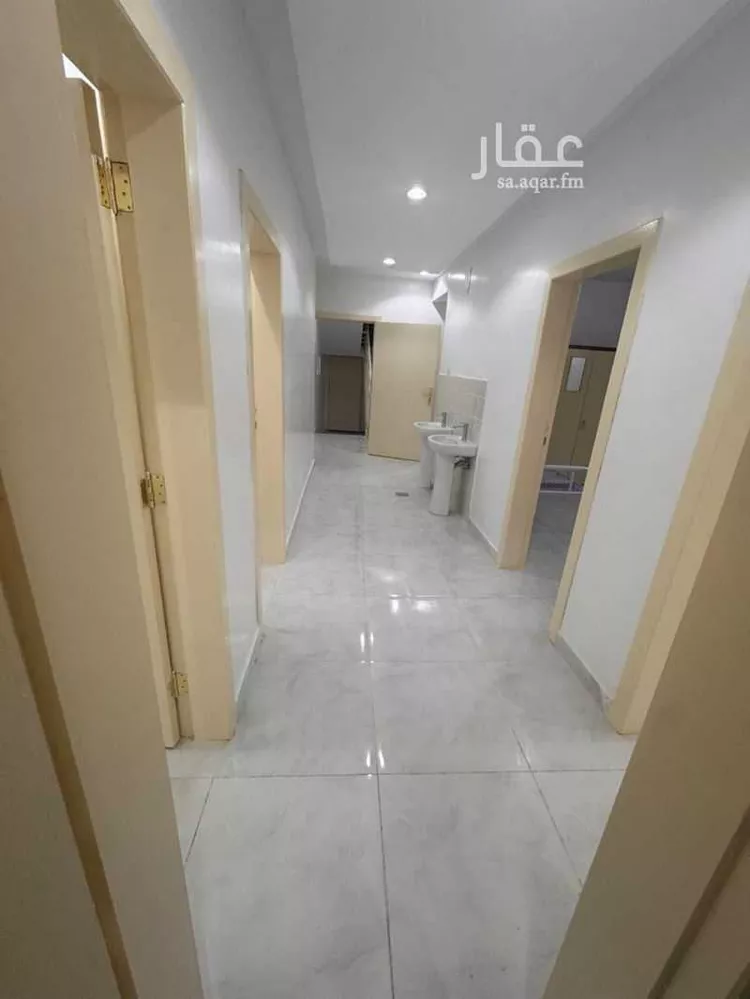 عمارة للإيجار في شارع الزاوية, حي منفوحة, مدينة الرياض, منطقة الرياض صورة 2