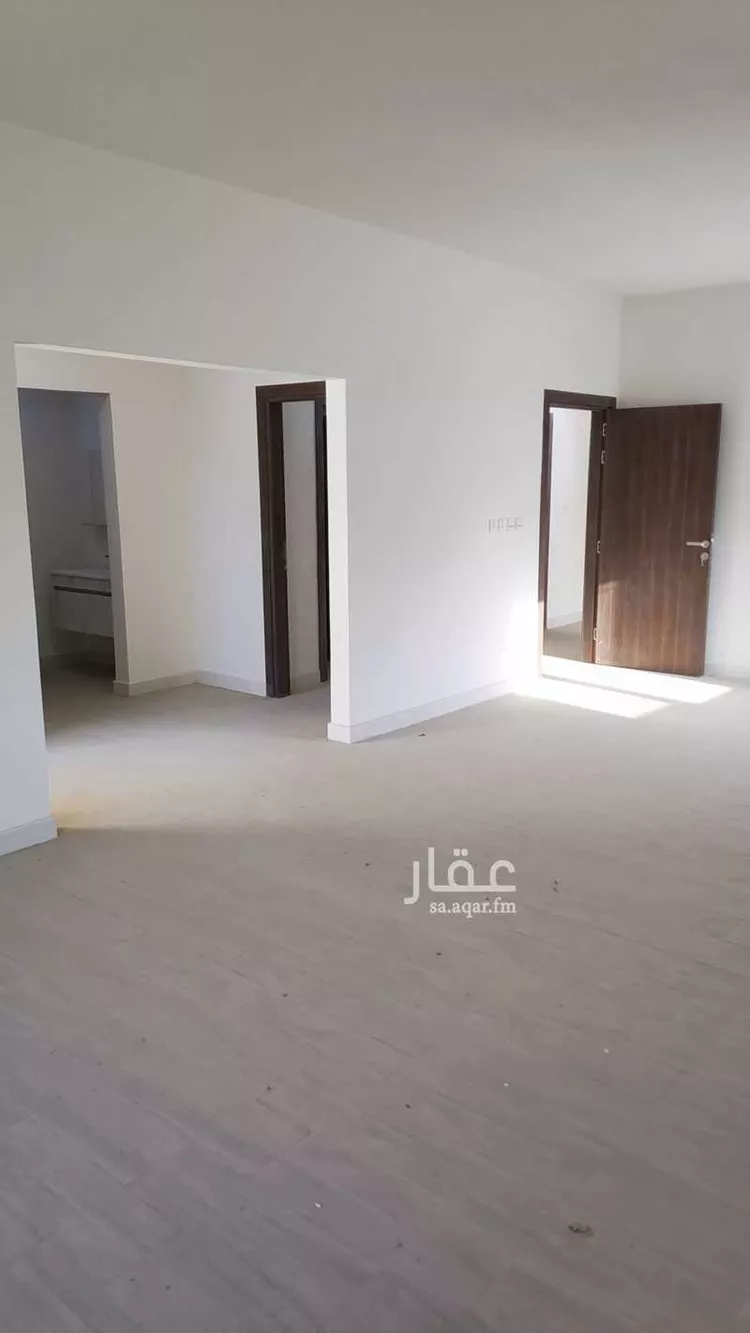 فيلا للإيجار في شارع احمد بن الرفعة, حي مطار الملك خالد الدولي, مدينة الرياض, منطقة الرياض 6