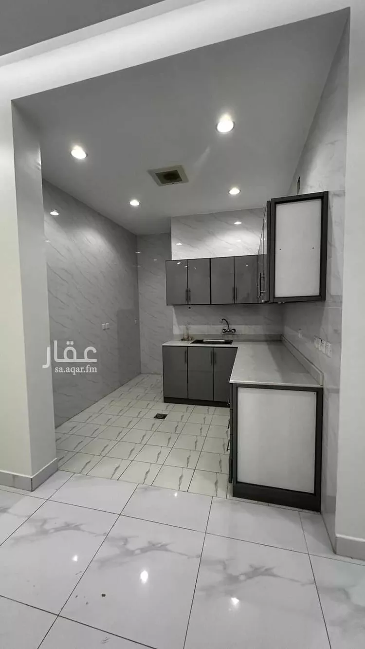 دور للإيجار في شارع ابي البركات, حي الملز, مدينة الرياض, منطقة الرياض 15
