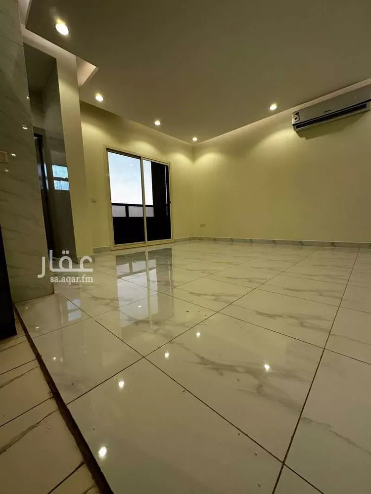 فيلا للإيجار في شارع ابي البركات, حي الملز, مدينة الرياض, منطقة الرياض صورة 2