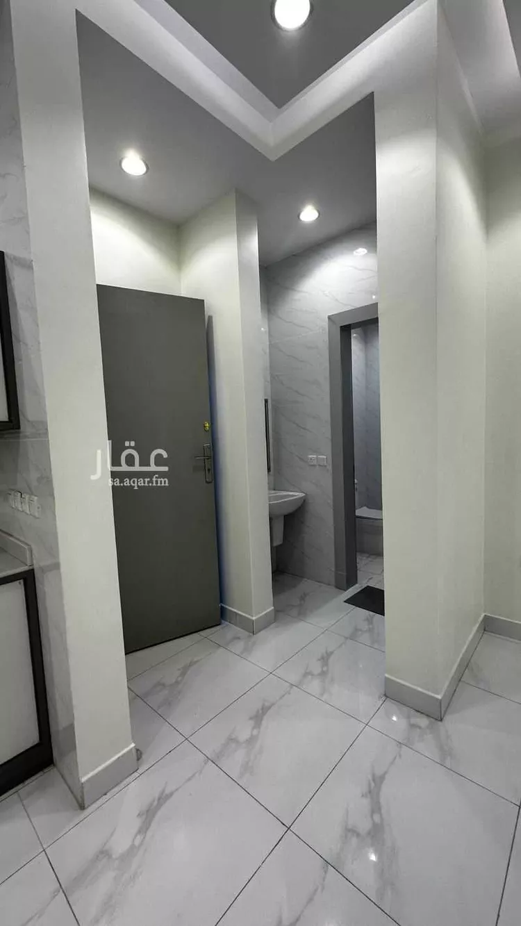 دور للإيجار في شارع ابي البركات, حي الملز, مدينة الرياض, منطقة الرياض 14