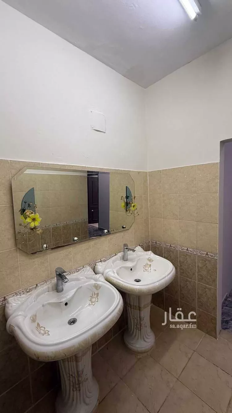 شقة للإيجار في شارع ال سالم ، حي الخالدية ، الدرعية ، الدرعية