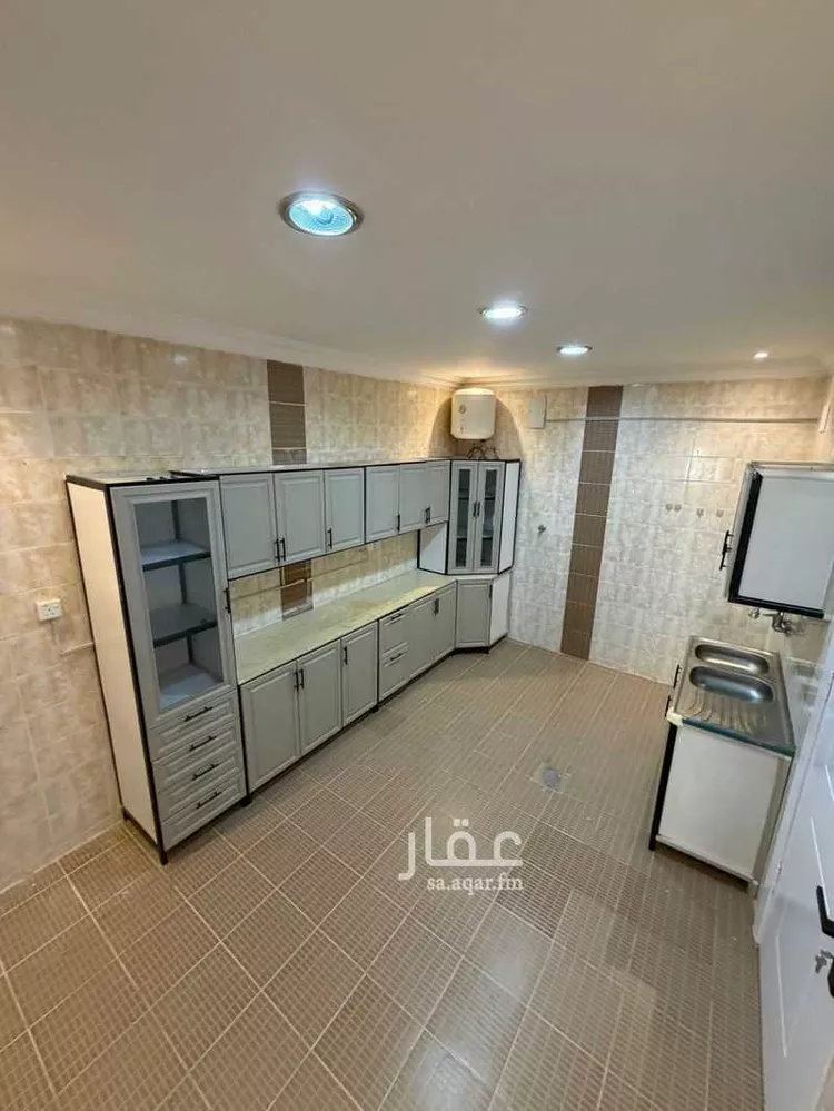 شقة للإيجار في شارع الأمير عبدالله بن سعود بن عبدالله صنيت, حي الصحافة, مدينة الرياض, منطقة الرياض صورة 5