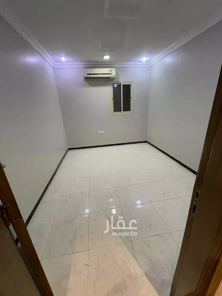 شقة للإيجار في شارع الأمير عبدالله بن سعود بن عبدالله صنيت, حي الصحافة, مدينة الرياض, منطقة الرياض صورة 2