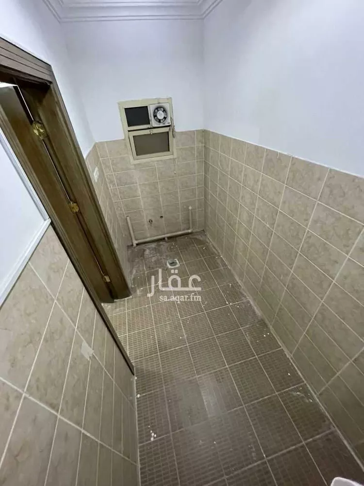 شقة للإيجار في شارع الأمير عبدالله بن سعود بن عبدالله صنيت, حي الصحافة, مدينة الرياض, منطقة الرياض صورة 4