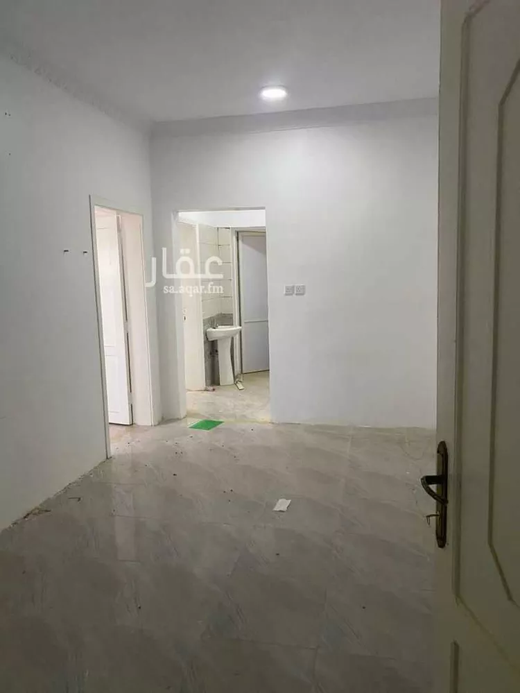 عمارة للإيجار في شارع الورود 15 ، حي الورود ، سكاكا ، منطقة الجوف صورة 2