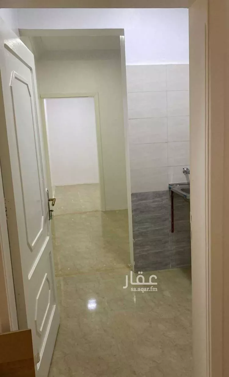 عمارة للإيجار في سكاكا صورة 4