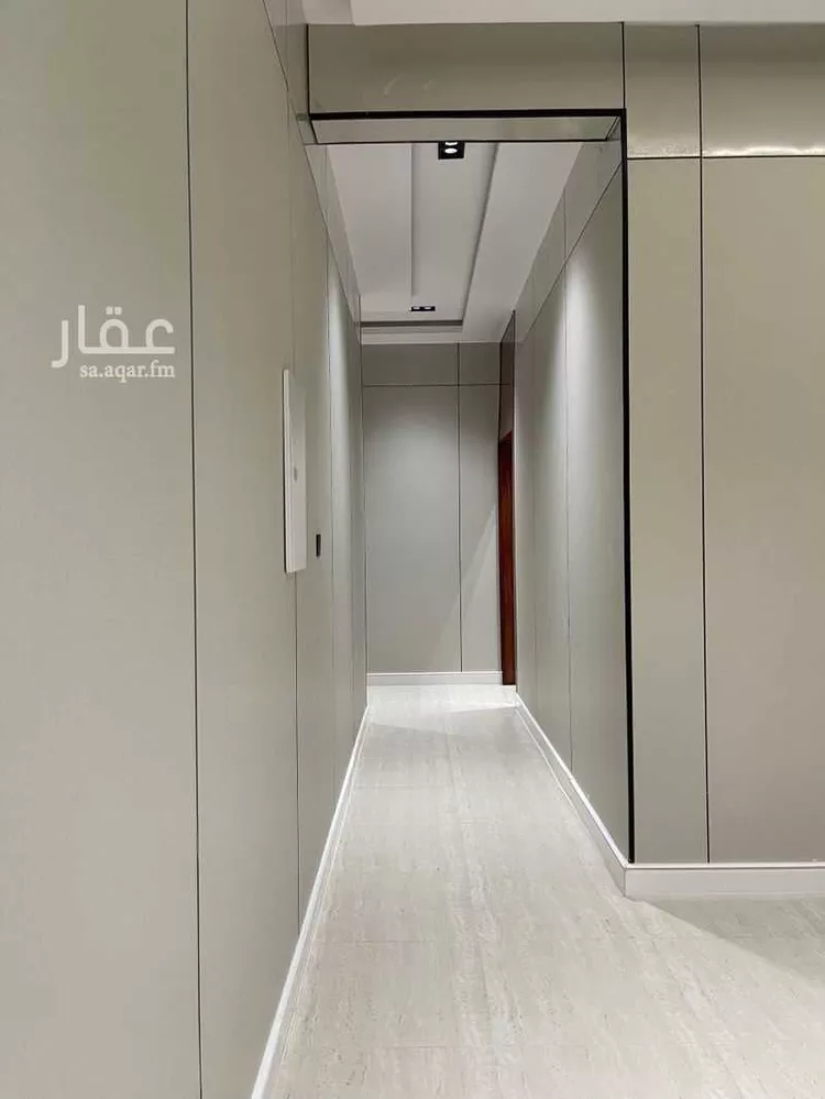 Floor for Sale in Riyadh Taiba 12