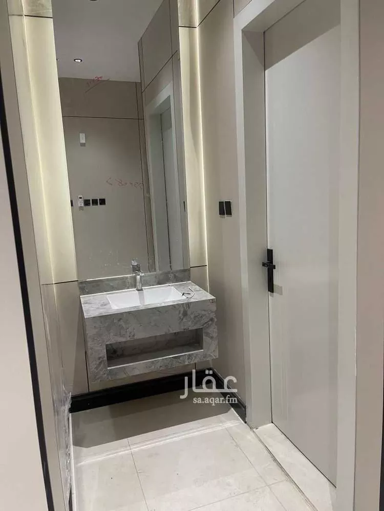 شقة للبيع في شارع الفرسان, حي عكاظ, مدينة الرياض, منطقة الرياض صورة 5