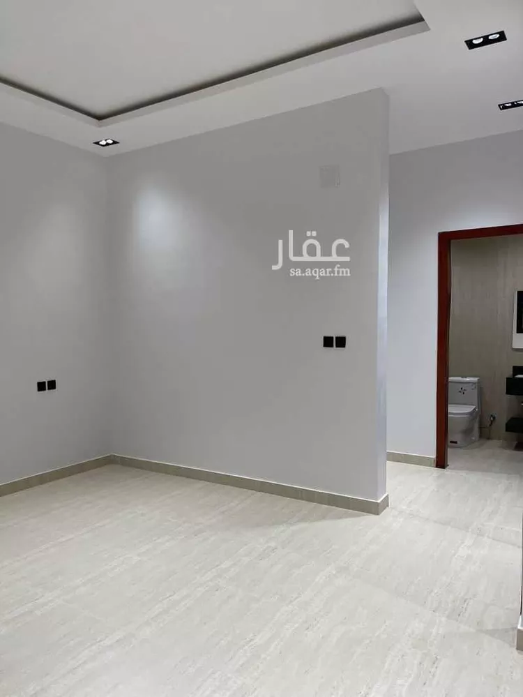 Floor for Sale in Riyadh Taiba 8